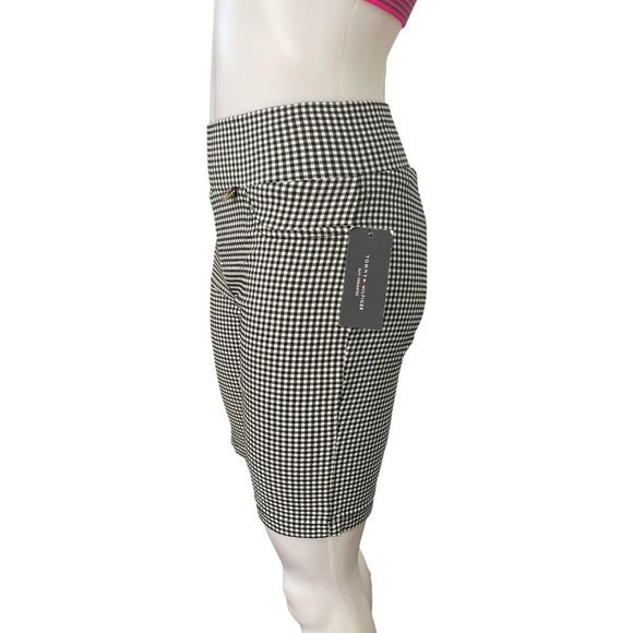 Tommy Hilfiger Pants - Women’s Bermuda Shorts TOMMY HILFIGER Plaid Size 2 Black/White